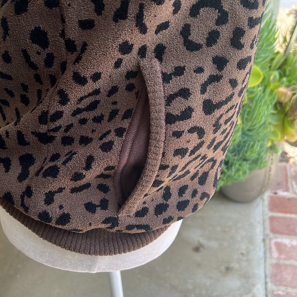 SER.O.YA Emmet Hoodie - Picture 12 of 13